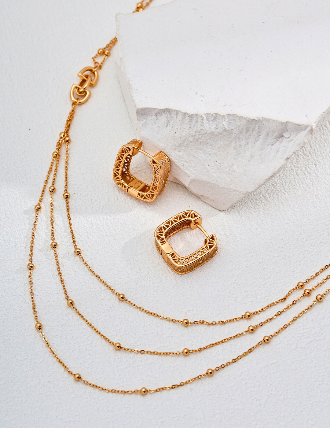 Collier  Ligne d’Or