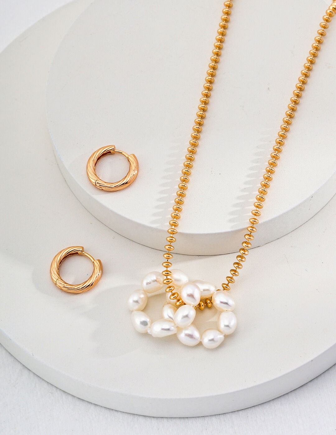 Boucles d'oreilles Couronne de Perles